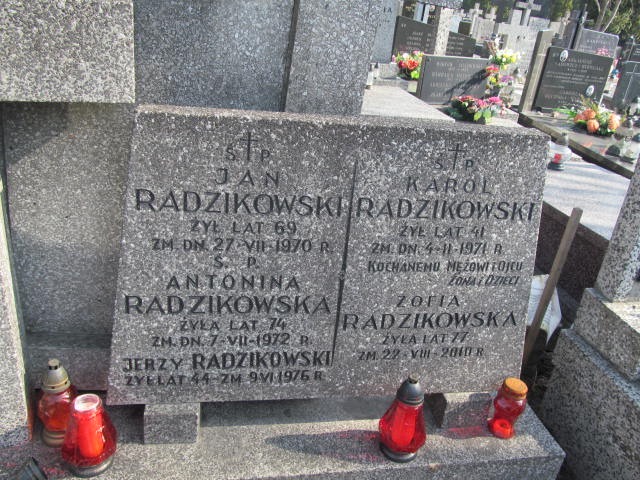 Antonina Radzikowska Warszawa Czerniakowski - Grobonet - Wyszukiwarka osób pochowanych