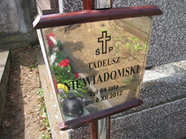 Tadeusz Niewiadomski Warszawa Czerniakowski - Grobonet - Wyszukiwarka osób pochowanych